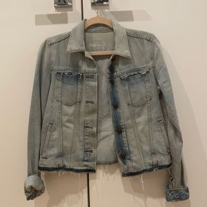 Light denim jean jacket